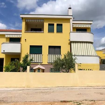 Apartment Miriam I